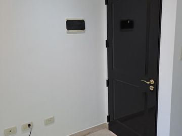 VENTA LINDO MONOAMBIENTE CON BALCON AL FRENTE