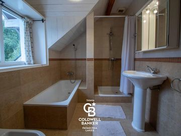 Venta Chacra 15 ha, Casa y Garage - El Hoyo, Chubut Patagonia Argentina