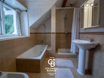 Venta Chacra 15 ha, Casa y Garage - El Hoyo, Chubut Patagonia Argentina