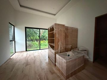 CASA EN VENTA MERIDA, YUCATAN COUNTRY CLUB, AV PASEO JAGUAR, AGOSTO 2027.