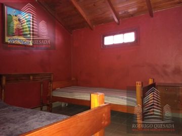 COMODO TRIPLEX A DOS CUADRAS DEL MAR