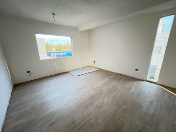 Dúplex en venta de 3 dormitorios a estrenar en Complejo cerrado