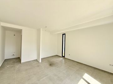 Dúplex en venta de 3 dormitorios a estrenar en Complejo cerrado