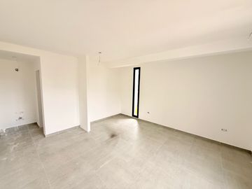 Dúplex en venta de 3 dormitorios a estrenar en Complejo cerrado