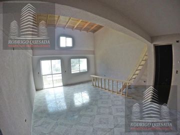Loft a estrenar sobre Av. Tucuman!!!