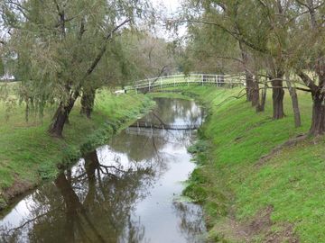 Venta Casa en Campo Chico de 5 ambientes con Pileta y lote de 600 m2