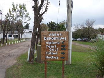 Venta Casa en Campo Chico de 5 ambientes con Pileta y lote de 600 m2