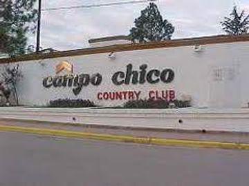 Venta Casa en Campo Chico de 5 ambientes con Pileta y lote de 600 m2