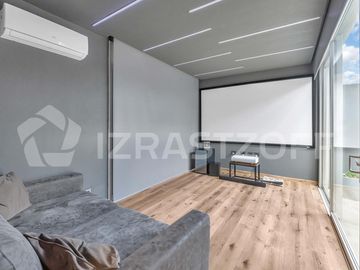 Venta Casa en Campo Chico de 5 ambientes con Pileta y lote de 600 m2