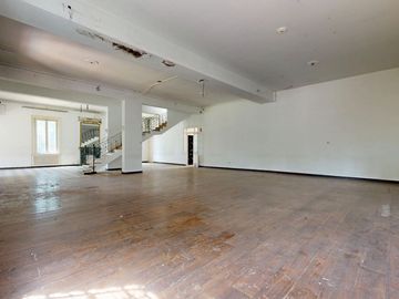 CASA VENTA 4 AMBIENTES CASTELAR NORTE