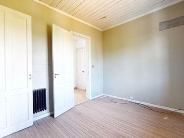 CASA VENTA 4 AMBIENTES CASTELAR NORTE