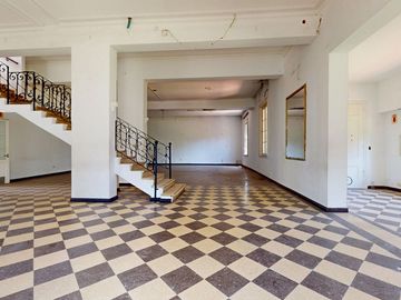 CASA VENTA 4 AMBIENTES CASTELAR NORTE