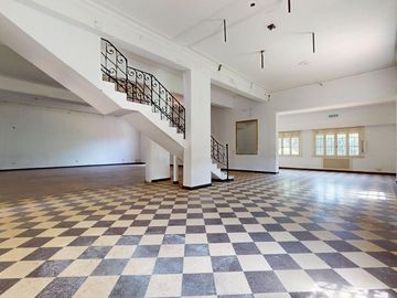 CASA VENTA 4 AMBIENTES CASTELAR NORTE