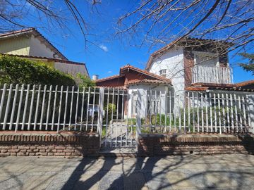 VENTA CASA 4 AMB- ITUZAINGO NORTE