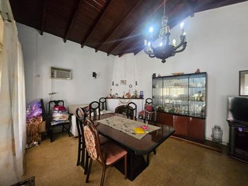 VENTA CASA 4 AMB- ITUZAINGO NORTE