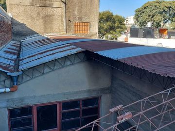 RETASADO. DEPOSITO, GALPON c/ LOCAL 820m2. permuta