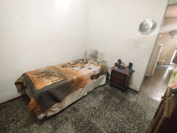 Casa en venta de 3 dormitorios y cochera en B. Par