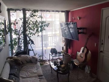 ACOGEDOR DEPARTAMENTO  BARRIO RESIDENCIAL DE RECOLETA