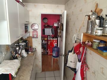 ACOGEDOR DEPARTAMENTO  BARRIO RESIDENCIAL DE RECOLETA