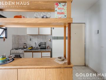 PH 2 ambientes en Floresta con patio