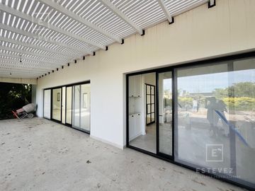Casa a estrenar en venta, Barrio Cerrado San Matías, Escobar