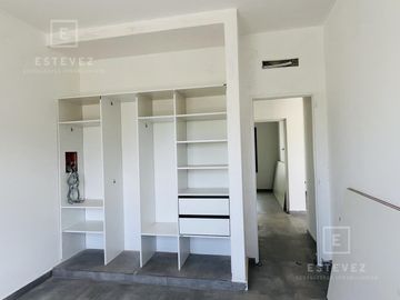 Casa en venta a estrenar, pileta, Barrio Cerrado, Escobar, GBA Norte