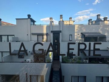 Departamento en  BOLIVAR 1600