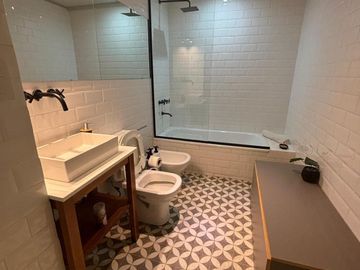 Departamento en  BOLIVAR 1600