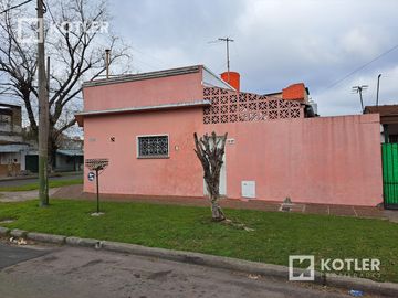 Terreno con 2 propiedades, ideal dos familia o inversion