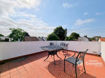 Exc Chalet 3 Amb. Patio, Terraza   Depto. 1 Amb. con Baño y Entrada Independiente