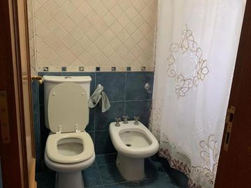 Casa en venta - 5 Dormitorios 7 Baños - Mendoza