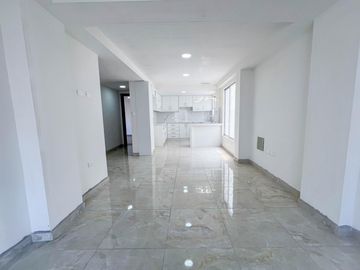 Departamento en venta por estrenar  sector puengasi