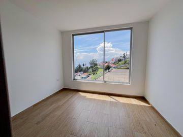 Departamento en Venta en Puengasi, Barrio Balcón El Valle