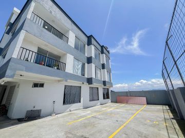 ¡Departamento en Venta en Puengasi, Barrio Balcón El Valle!