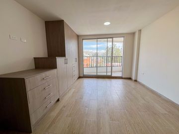 Departamento por estrenar de 3 habitaciones sector balcón del valle