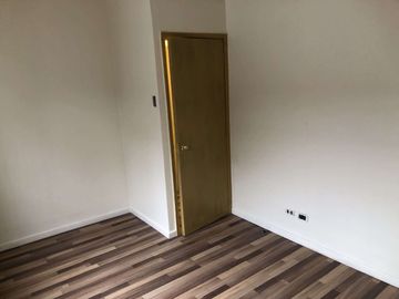 Amplia Casa Familiar  o Comercial Barrio Recoleta