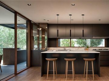 Venta casa 4 dormitorios, Barrio Los Carpinchos, Nordelta