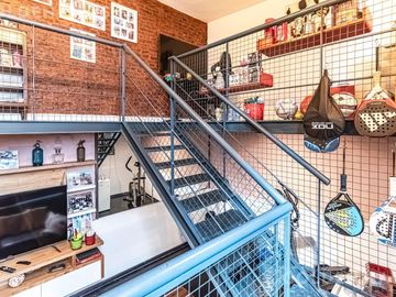 PH 3 ambientes con cochera cubierta, patio y terraza en la mejor zona de Flores