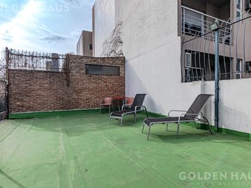 PH 3 ambientes con cochera cubierta, patio y terraza en la mejor zona de Flores