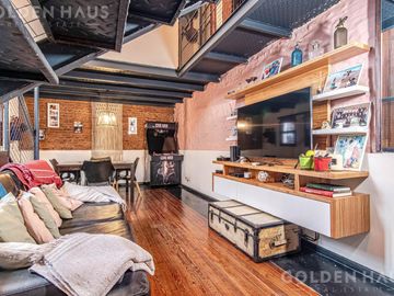 PH 3 ambientes con cochera cubierta, patio y terraza en la mejor zona de Flores