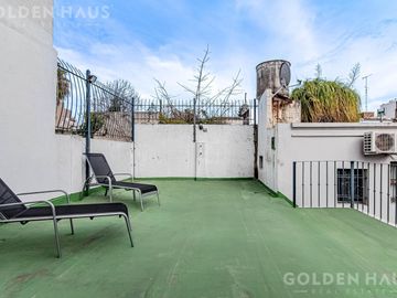 PH 3 ambientes con cochera cubierta, patio y terraza en la mejor zona de Flores