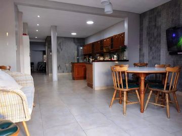 Casa - Banfield Oeste