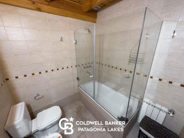 VENTA departamento 3 amb, 54 m2, centrico, en El Once, Villa la Angostura