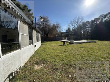 Casa quinta en venta en Francisco Alvarez Parque Gorriti