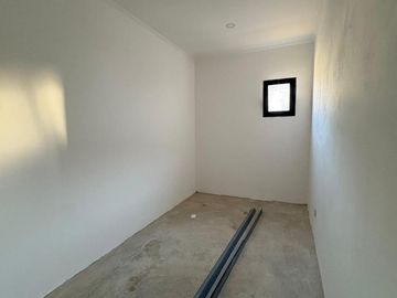 Galpón ubicado en Luciana Rios y Lisandro De La Torre