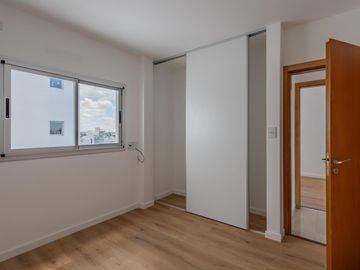 Departamento en venta - 2 Dormitorios 2 baños - 75mts2 -Estrenar- 17 e/ 43 y 44 -Emprendimiento