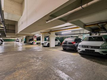 DEPARTAMENTO - VENTA - 5 AMBIENTES - COCHERA CUBIERTA - PALERMO - APTO CRÉDITO