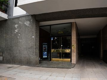 DEPARTAMENTO - VENTA - 5 AMBIENTES - COCHERA CUBIERTA - PALERMO - APTO CRÉDITO