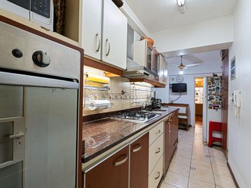 DEPARTAMENTO - VENTA - 5 AMBIENTES - COCHERA CUBIERTA - PALERMO - APTO CRÉDITO