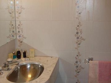 Departamento - Olivos-Vias/Maipu